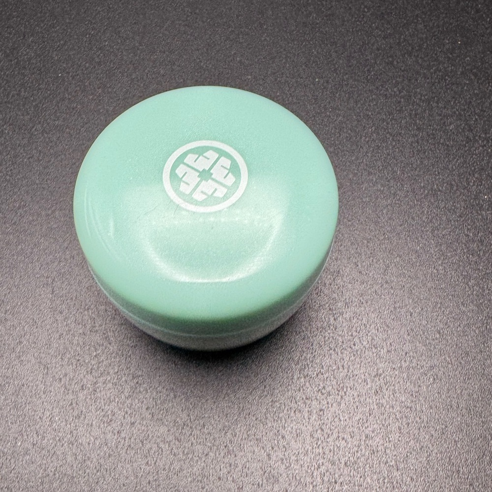 Tatcha The Water Cream - Refreshing Green Skincare New 10mL - Picture 2 of 4
